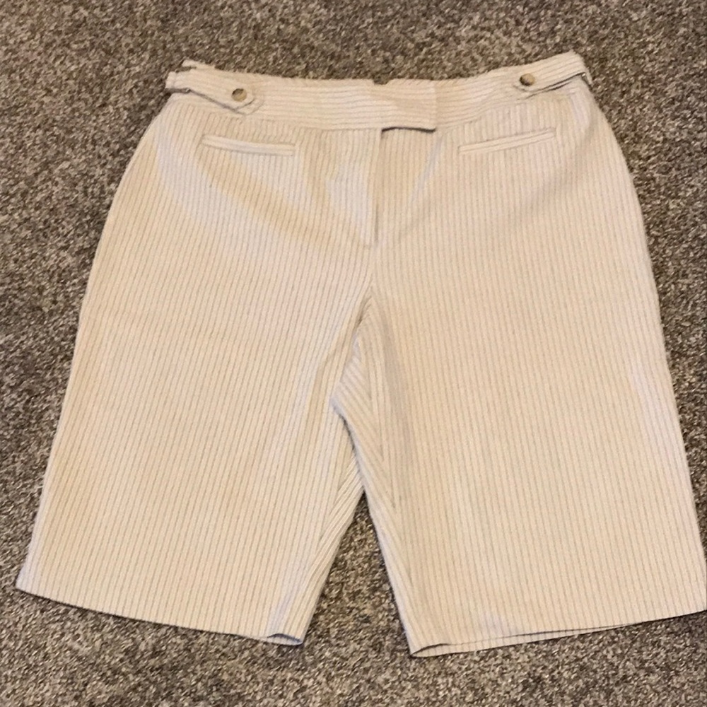 Bamboo Traders women’s stripped shorts size 12